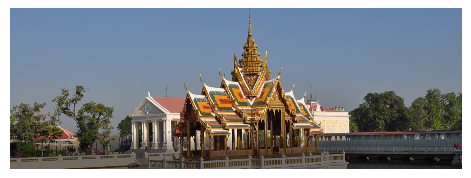 Fort Sumen on Soi Phra Arthit